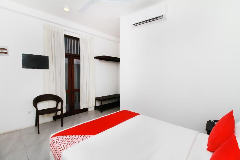 Chinese Lotus Luxapathiya - Shanghai Hotel Моратува Экстерьер фото